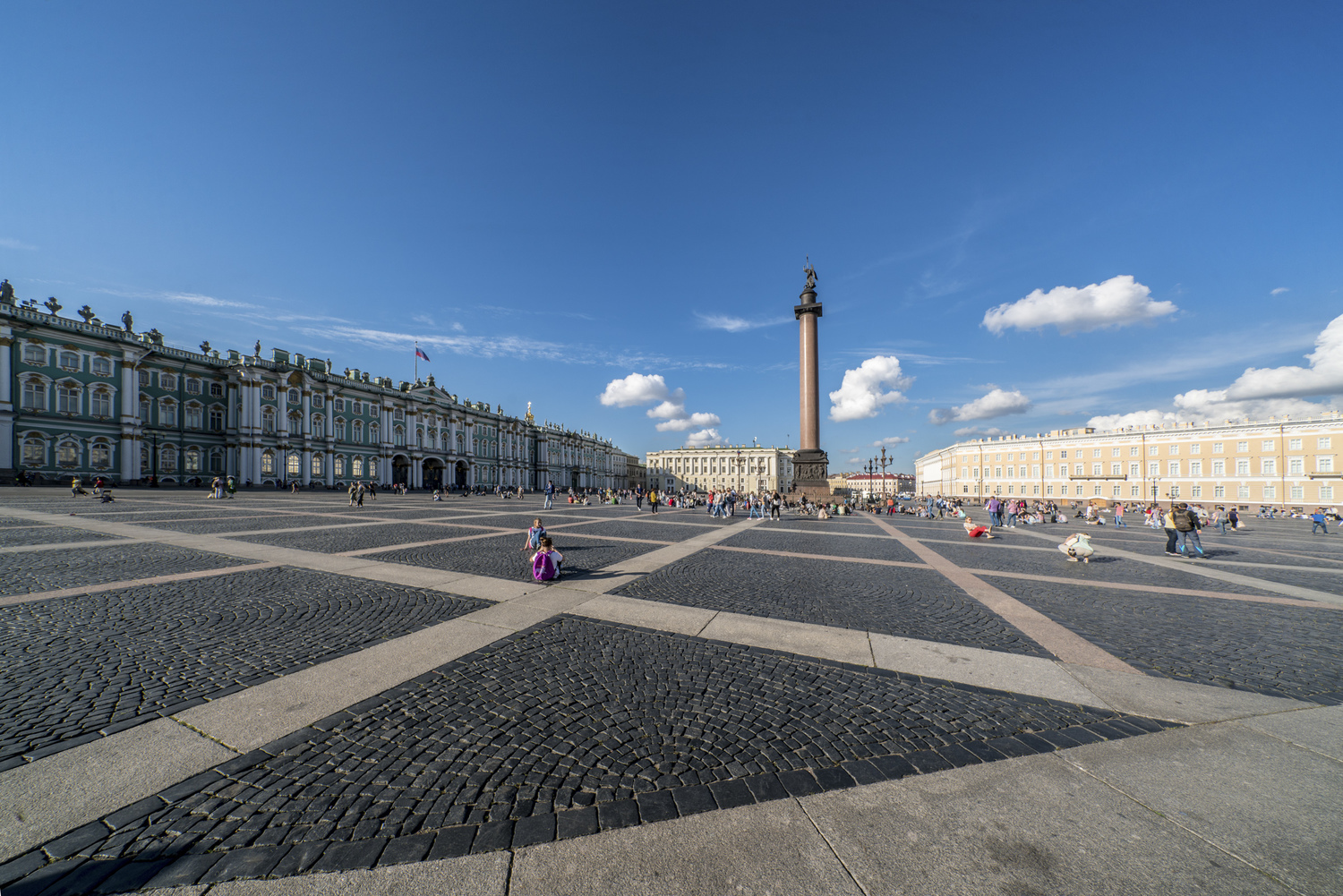 Dvortsovaya Square, St. Petersburg.